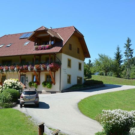 Haus Ingrid Apartment Sankt Georgen ob Murau Luaran gambar